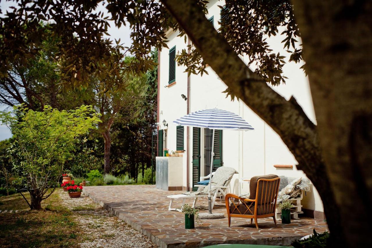 Villa Titti B&B Orciano di Pesaro Luaran gambar