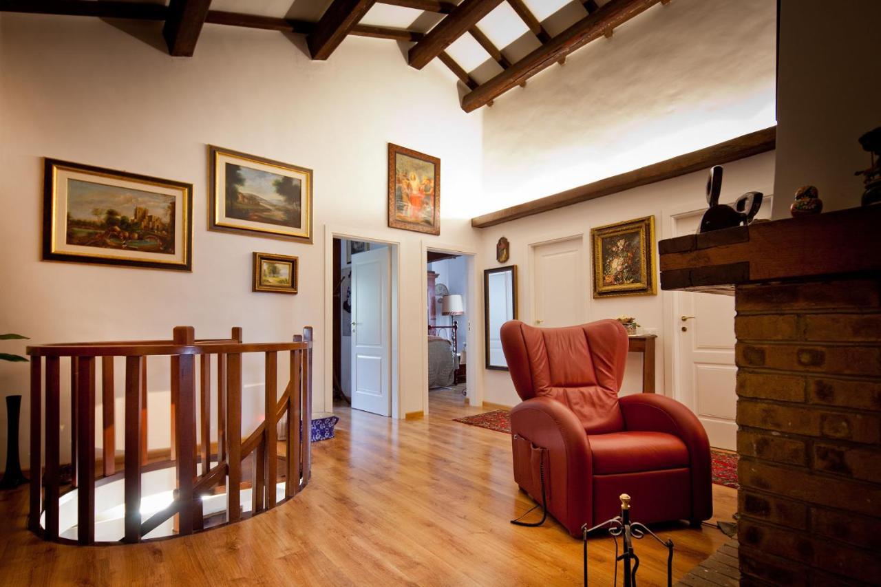 Villa Titti B&B Orciano di Pesaro Luaran gambar